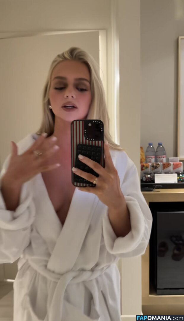 Samantha Riehl / https: / samanthariehl Nackt OnlyFans  Geleaktes Foto #1