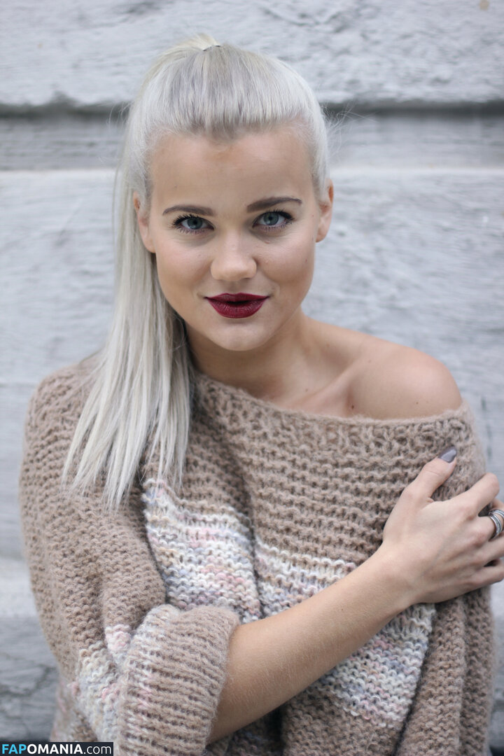 Sandra Lyng Nackt OnlyFans  Geleaktes Foto #7