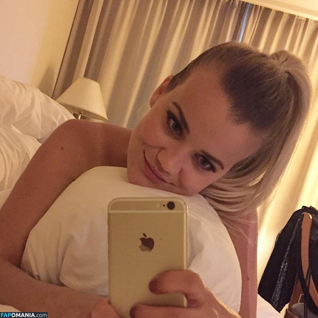 Sandra Lyng Nackt OnlyFans  Geleaktes Foto #17