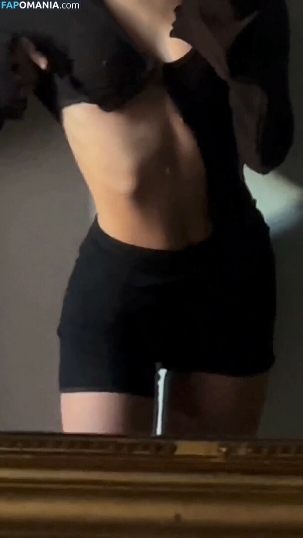 https: / protheme / sanyaaa / sanymaa / sanymaaa Nackt OnlyFans  Geleaktes Foto #54