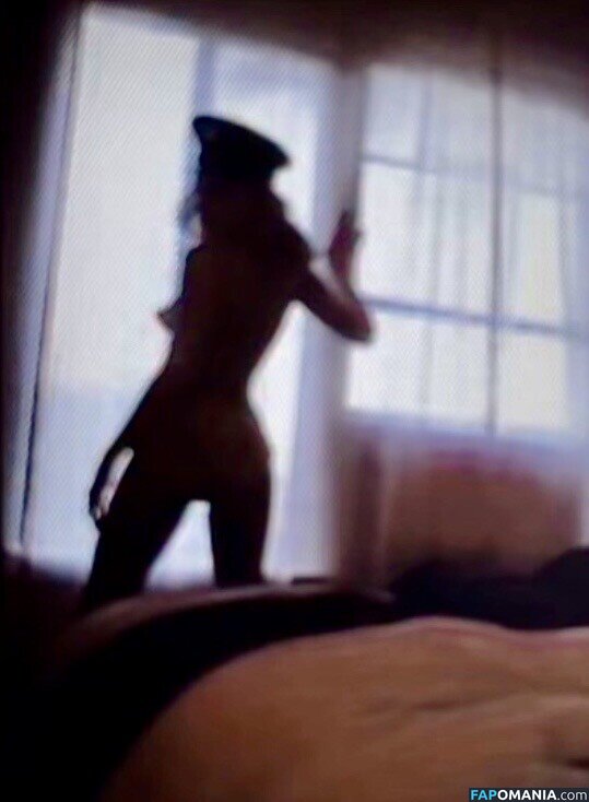 Sara King  / https: / saraxking Nackt OnlyFans  Geleaktes Foto #1