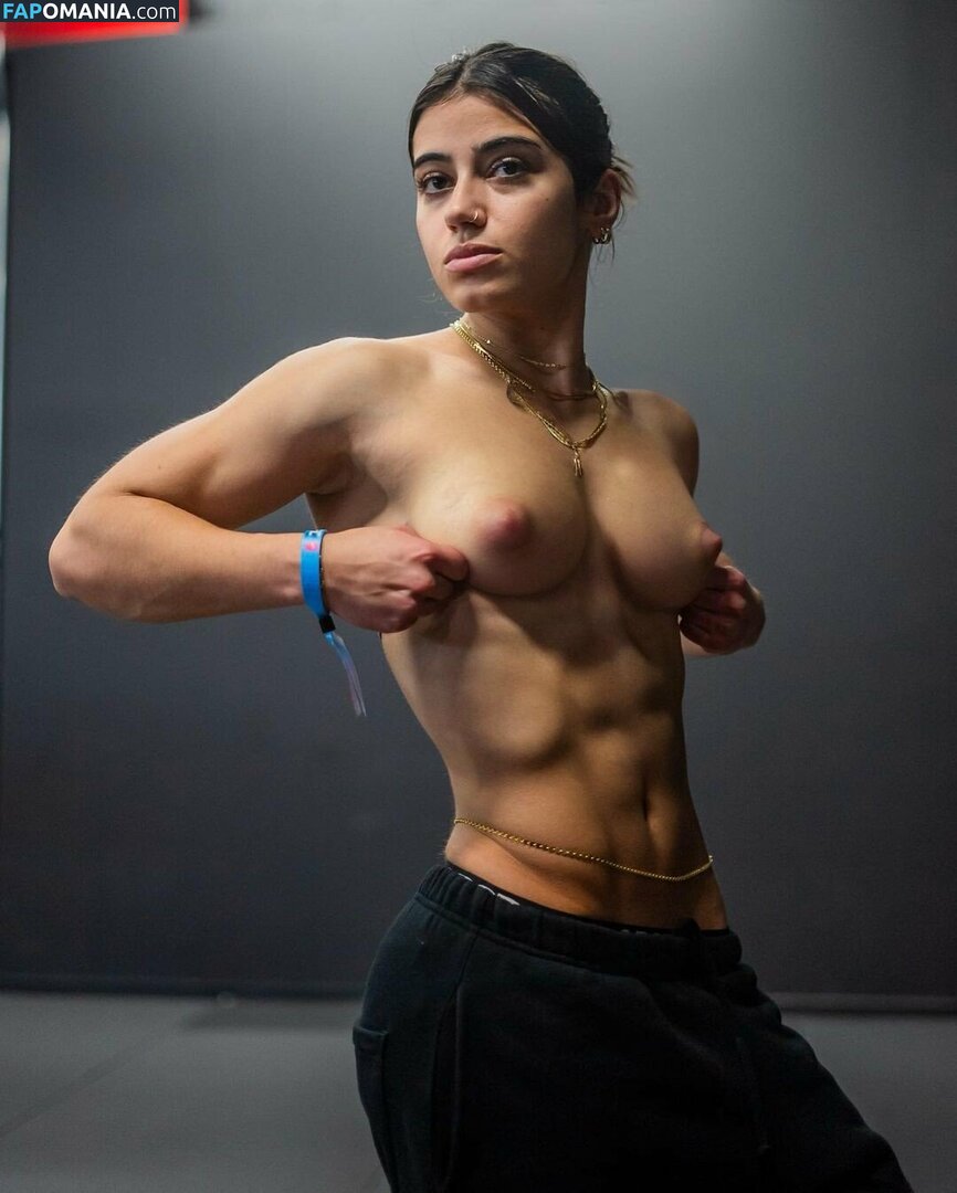 Sara Saffari Deepfake / sara_saffari / sarasaffari__ Nackt OnlyFans  Geleaktes Foto #3