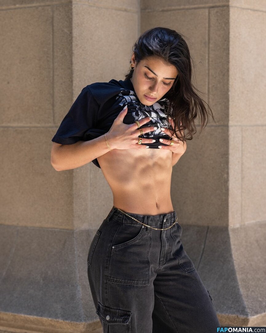 Sara Saffari / sarasaffari__ Nackt OnlyFans  Geleaktes Foto #360