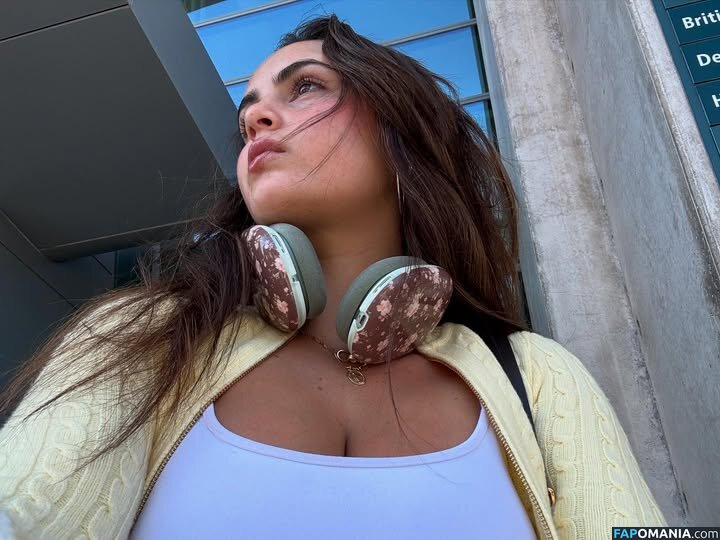 Sarabella Harris / iamsarahharris / sarabellaharriss / sexiisariii777 Nackt OnlyFans  Geleaktes Foto #380