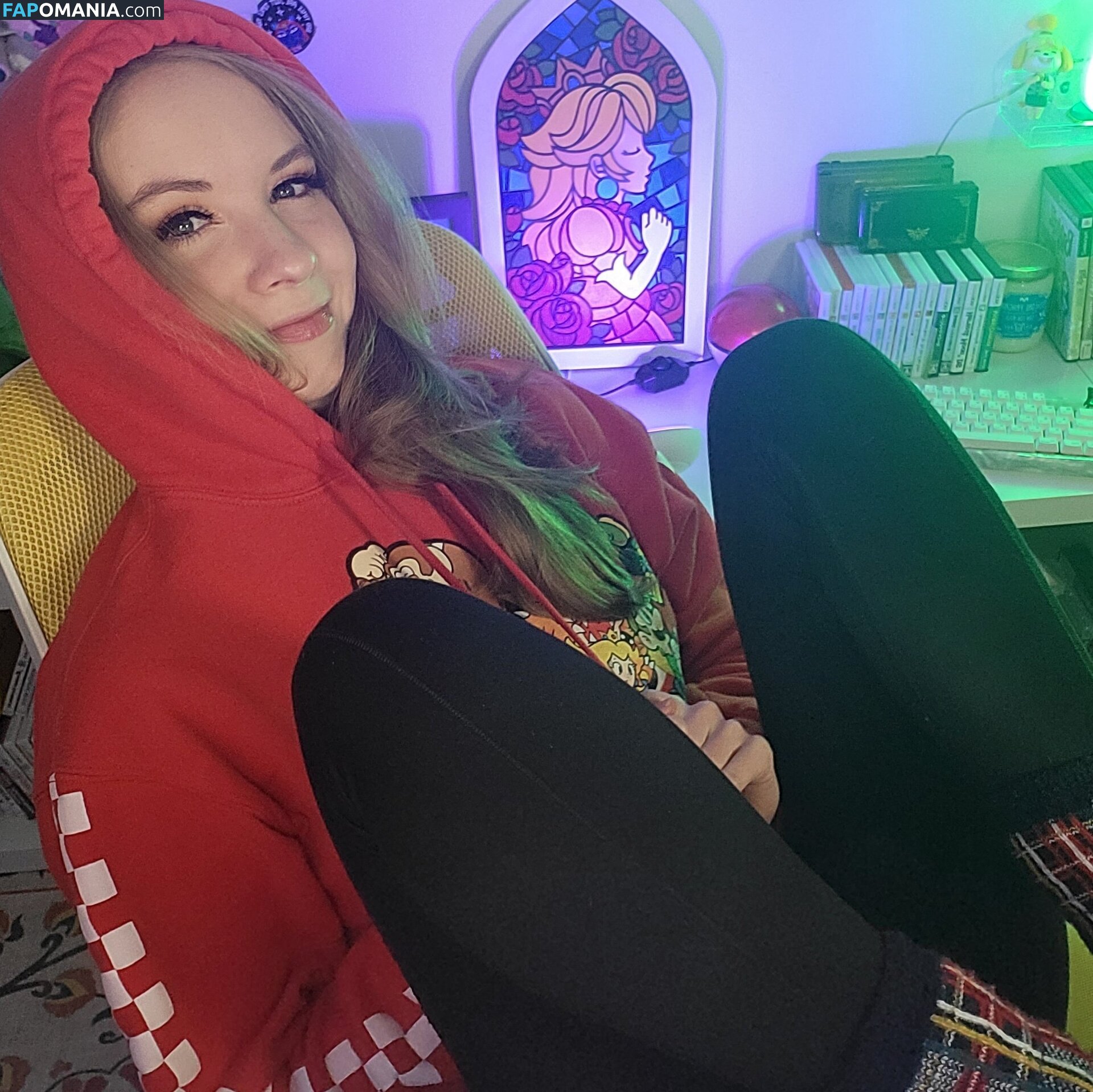 Sarahpodz / https: Nackt OnlyFans  Geleaktes Foto #1