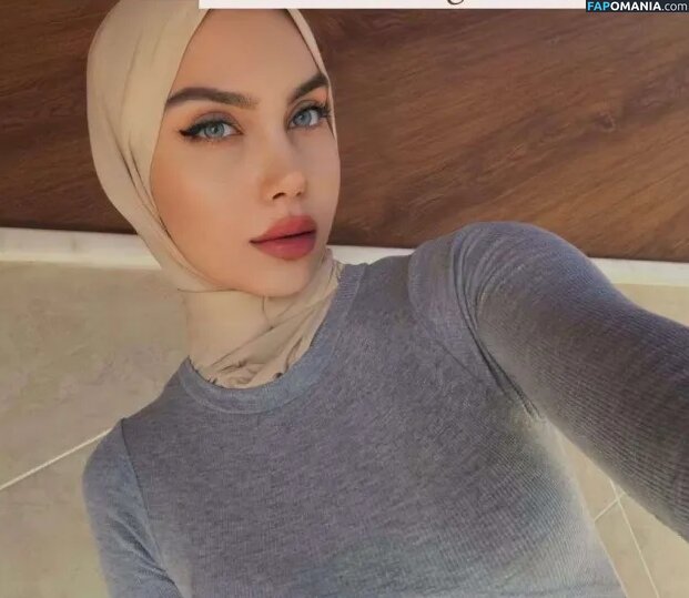 heliosari / heliosri / sariikubraa Nackt OnlyFans  Geleaktes Foto #7