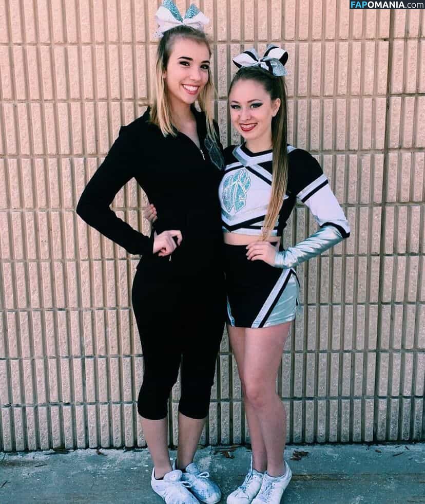 Sarina Hunt / alexandramhunt / sarinahunt / sarinahuntt Nackt OnlyFans  Geleaktes Foto #8