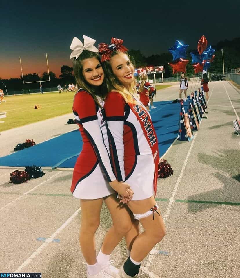 Sarina Hunt / alexandramhunt / sarinahunt / sarinahuntt Nackt OnlyFans  Geleaktes Foto #17