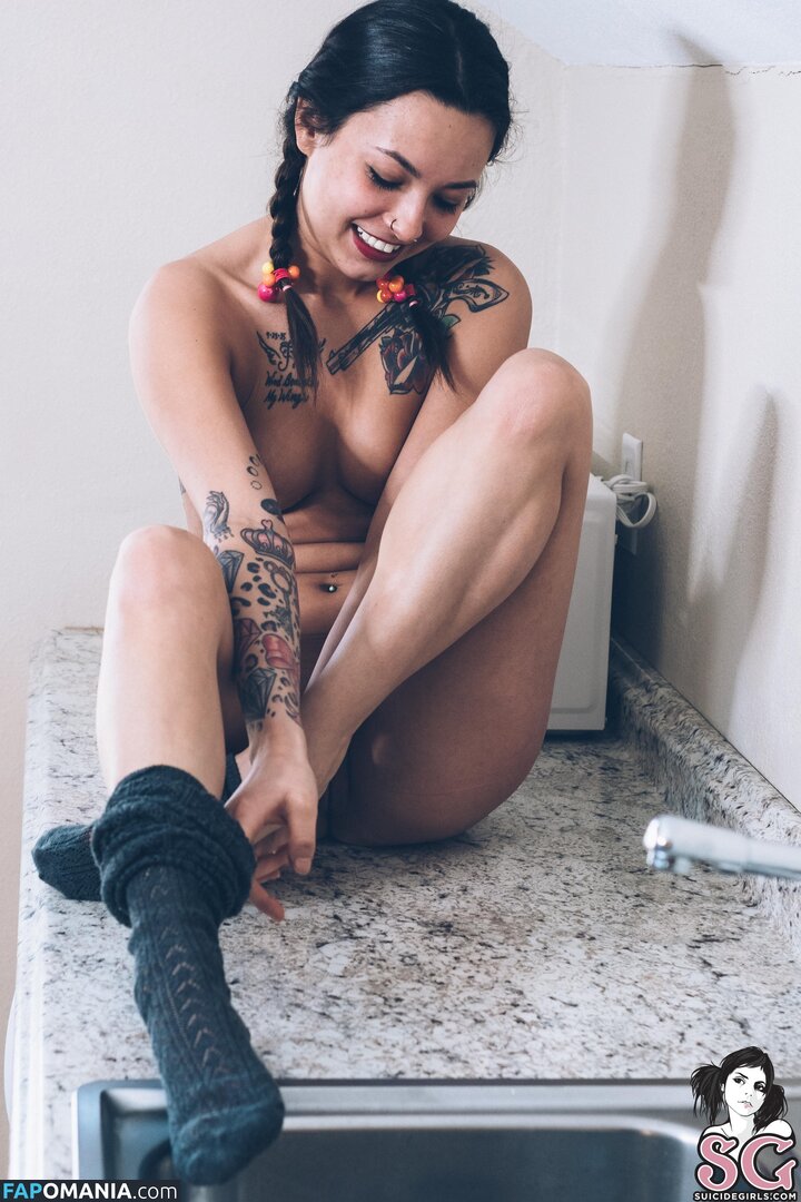 Sassafrass / _sassafrass / definite.bad.idea Nackt OnlyFans  Geleaktes Foto #17