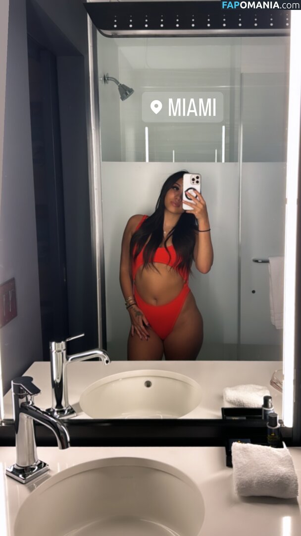 SassySounds ASMR / SassysoundsASMR / sassyselenaaaa / selenaaasasmr Nackt OnlyFans  Geleaktes Foto #71