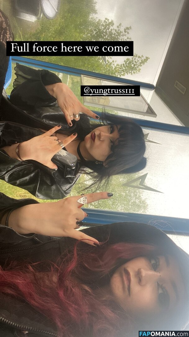 foxynfriendsmadebydesign / scorpionfl0wer / scrtcnt04 Nackt OnlyFans  Geleaktes Foto #4