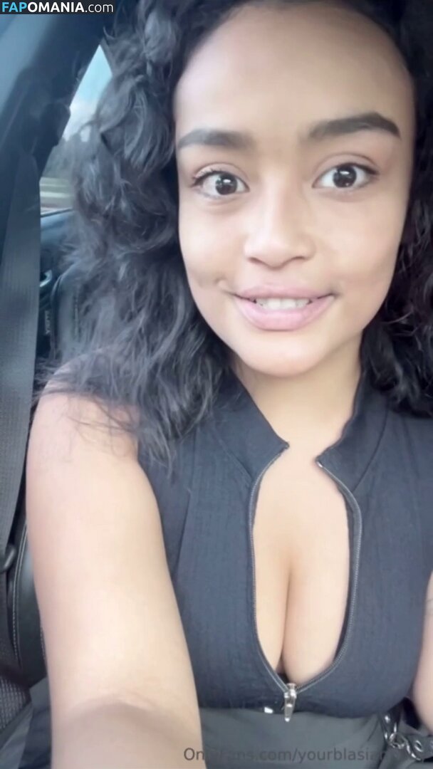 Self Booba Licking Videos / lizzobeeating Nackt OnlyFans  Geleaktes Foto #8