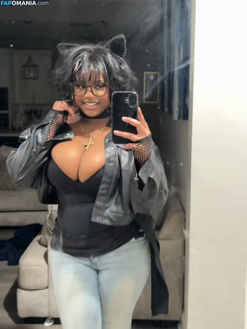 Nia / senpaixtroll / senpiaxtroll Nackt OnlyFans  Geleaktes Foto #2