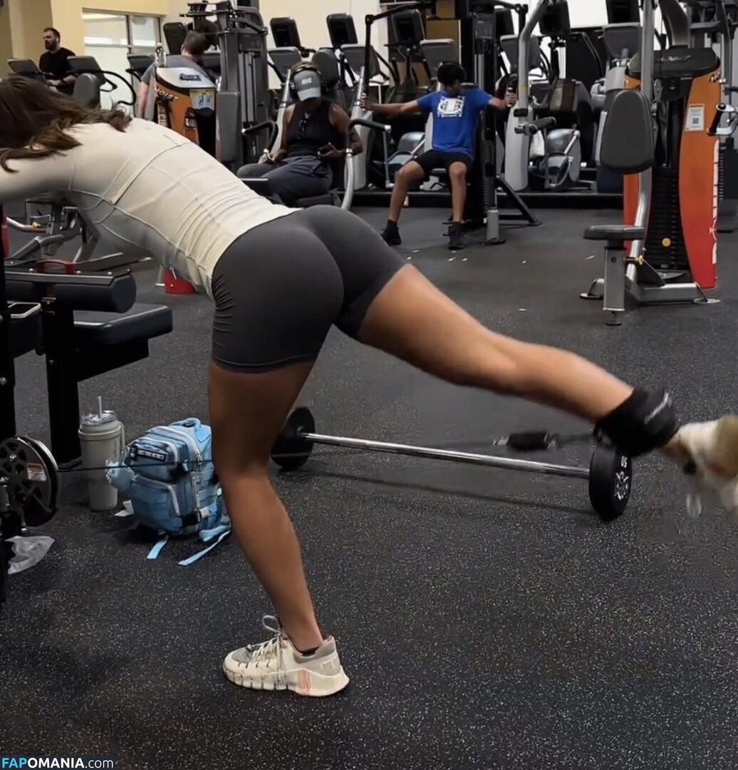 Shelby Abbott / shelbyabbott11 / simplyyhott Nackt OnlyFans  Geleaktes Foto #1