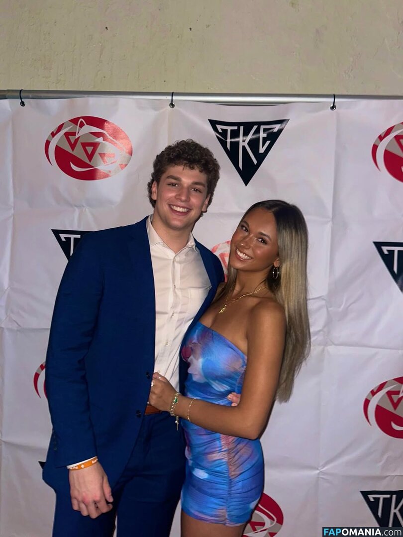 Sienna Holland / siennahollanddd Nackt OnlyFans  Geleaktes Foto #2