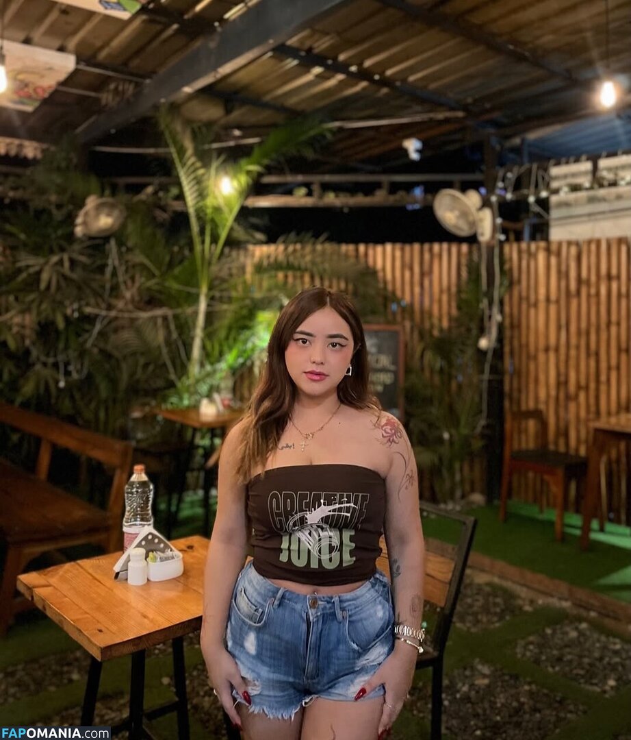 simranyonzon Nackt OnlyFans  Geleaktes Foto #6