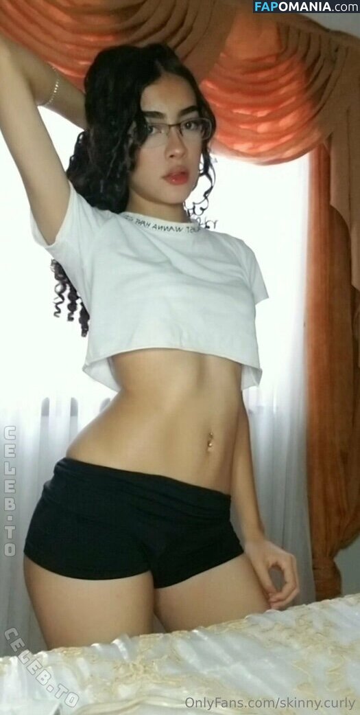 Skinny.Curly Nackt OnlyFans  Geleaktes Foto #4