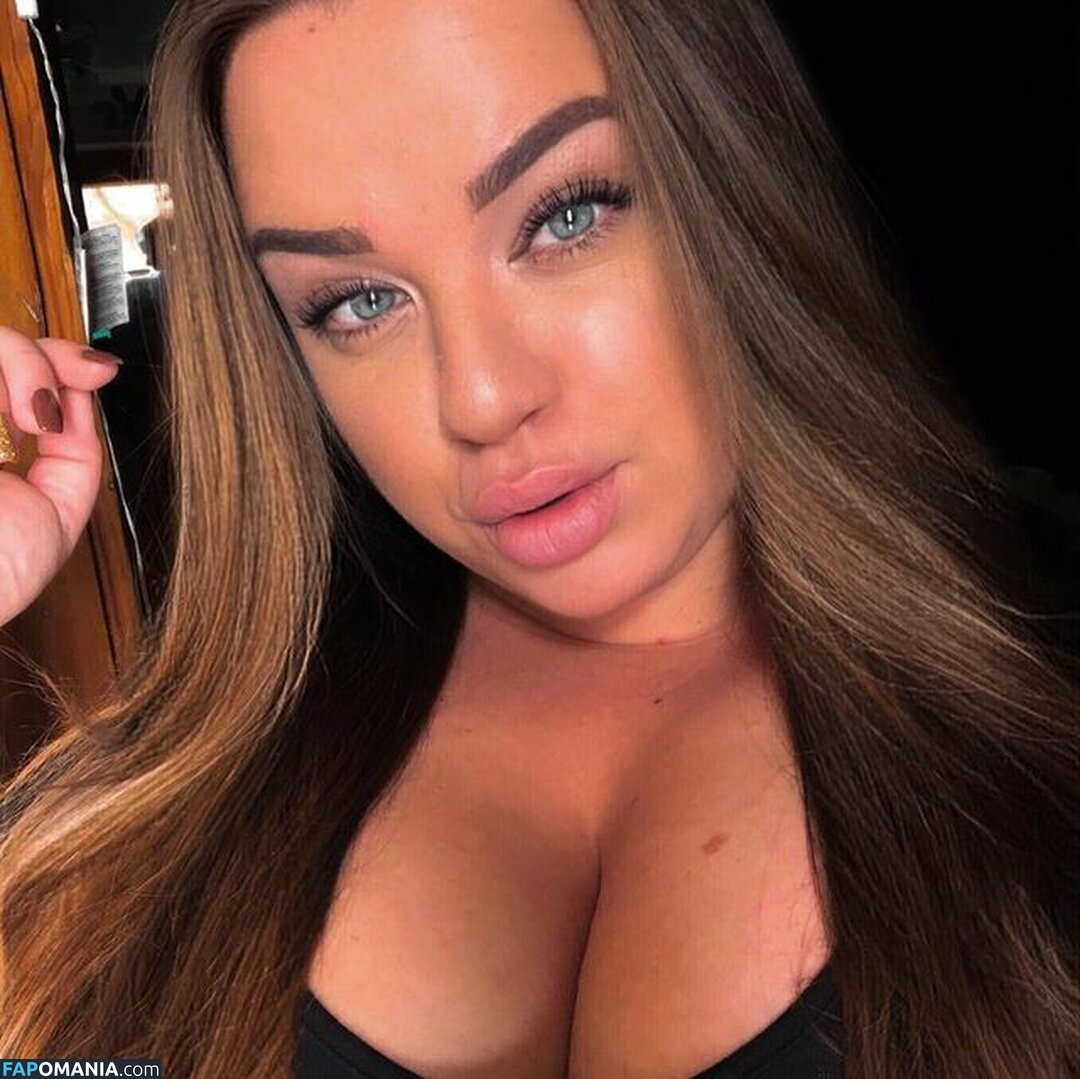 Skorka Kitti / kkittuss / skorkakitti Nackt OnlyFans  Geleaktes Foto #7