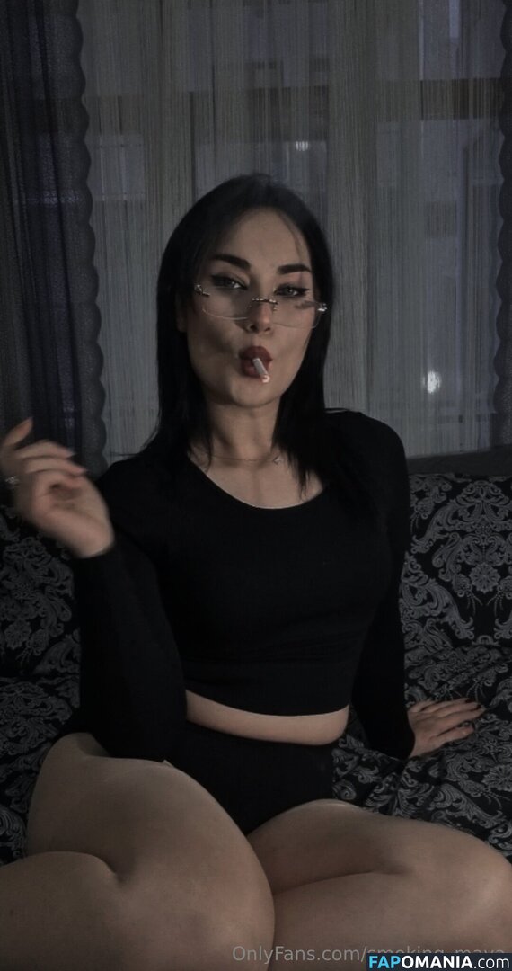 smoking_maya Nackt OnlyFans  Geleaktes Foto #10