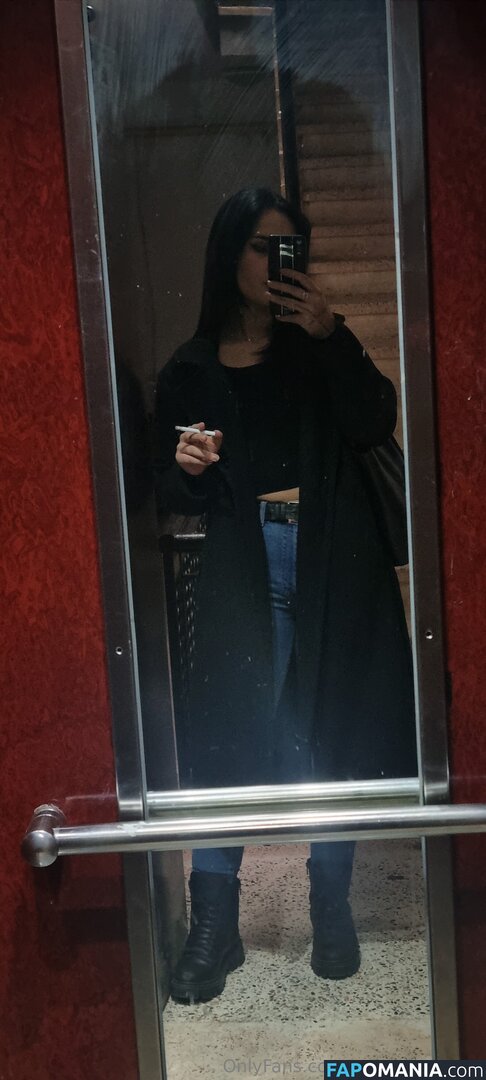 smoking_maya Nackt OnlyFans  Geleaktes Foto #15