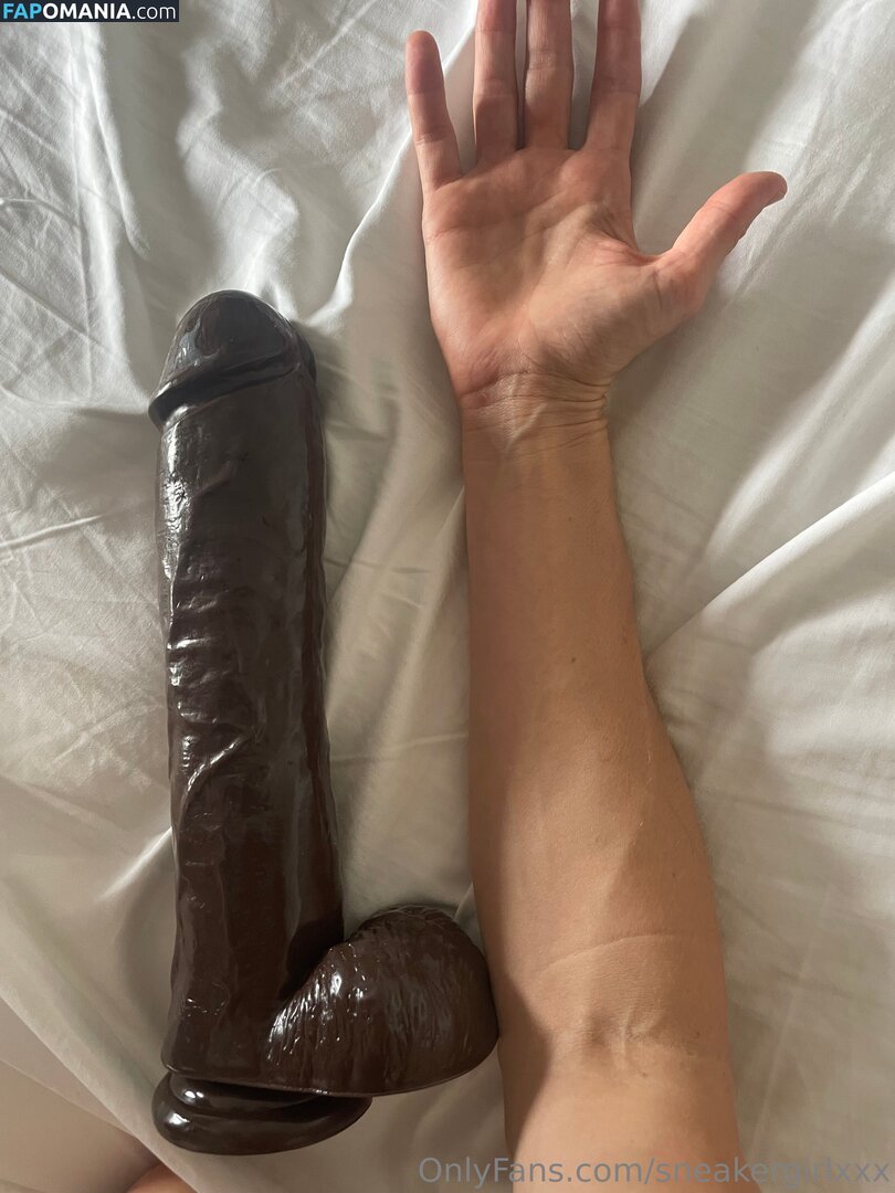 lovesneakers123_ / sneakergirlxxx Nackt OnlyFans  Geleaktes Foto #4