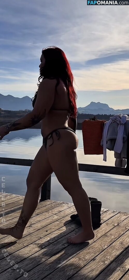 Sophia Thiel / sophia.thiel Nackt OnlyFans  Geleaktes Foto #1