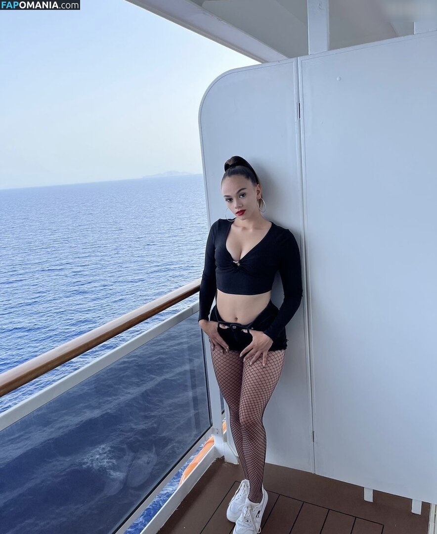 Sophie Gerlach / _.sophie05._ Nackt OnlyFans  Geleaktes Foto #5