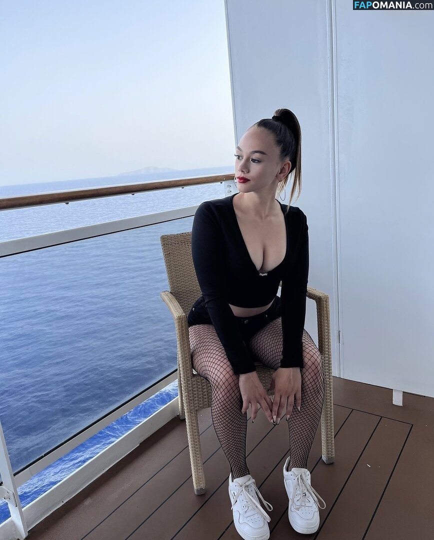 Sophie Gerlach / _.sophie05._ Nackt OnlyFans  Geleaktes Foto #6