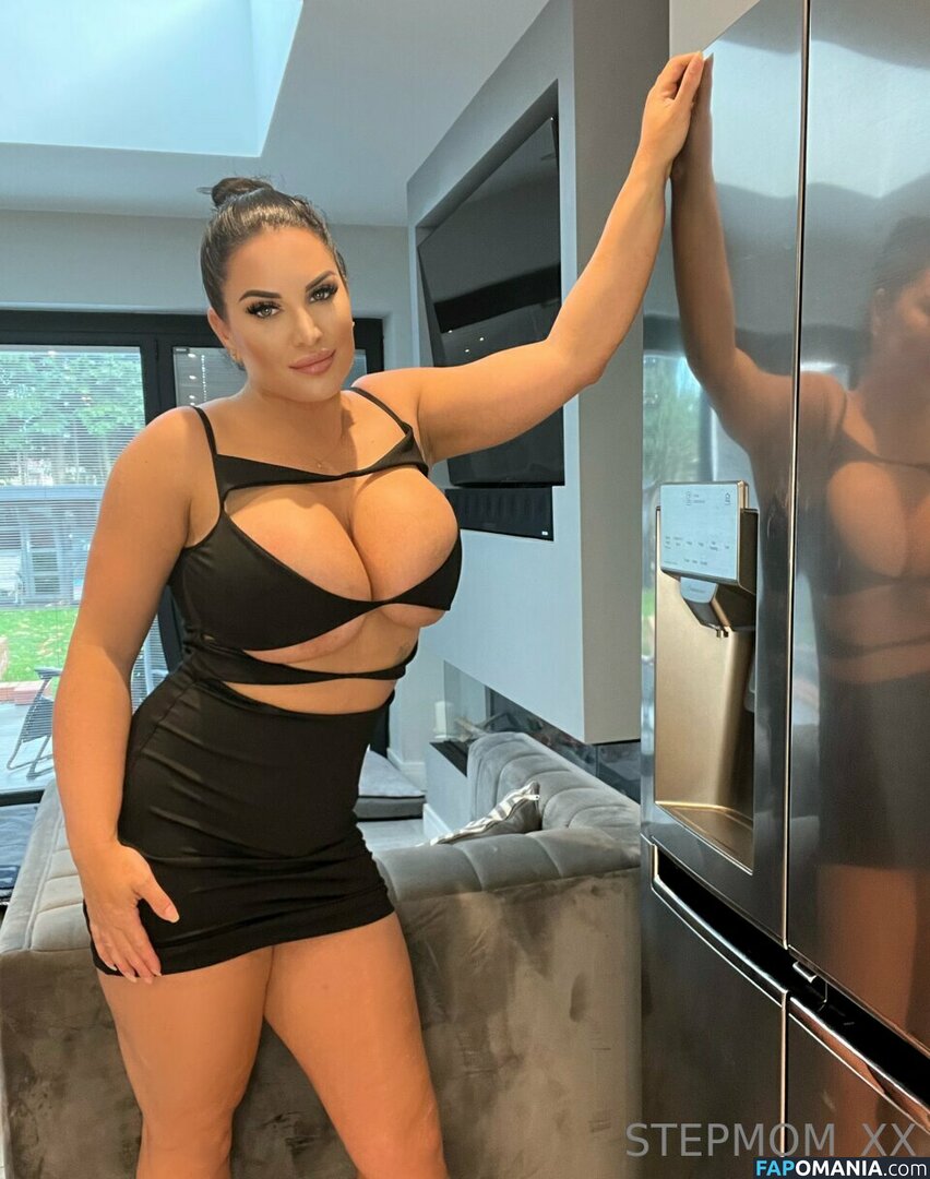 Perv-mom / Sophie Lawson / StepMother / stepmother_x Nackt OnlyFans  Geleaktes Foto #462