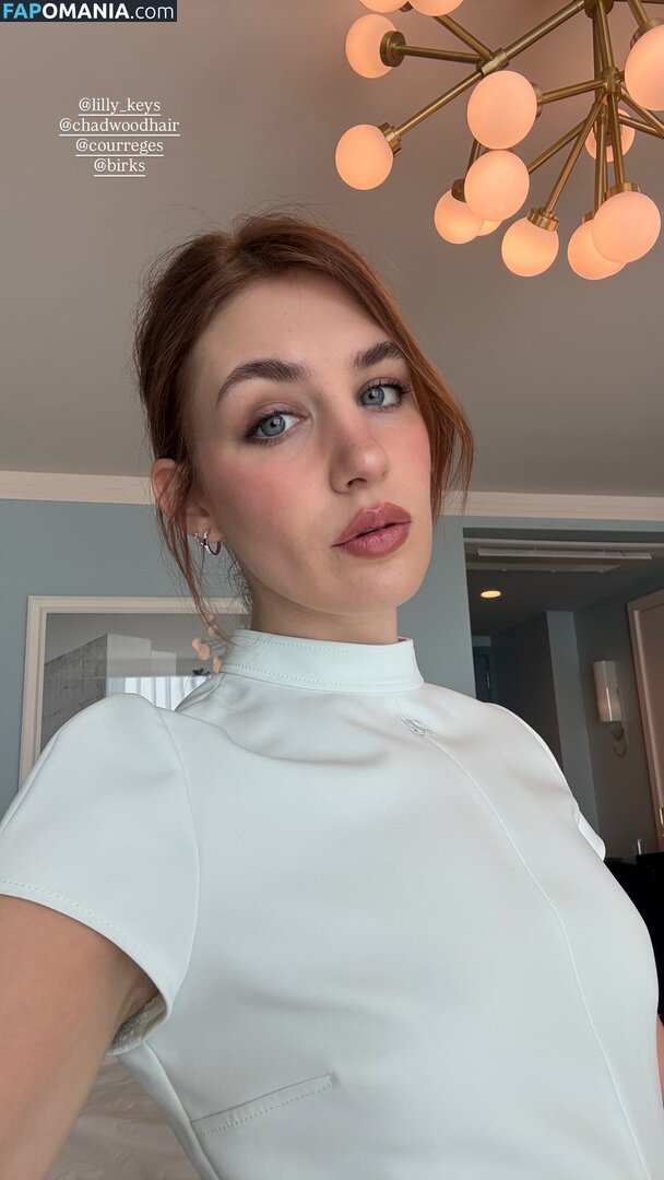 Sophie Nélisse / sophie__nelisse Nackt OnlyFans  Geleaktes Foto #1
