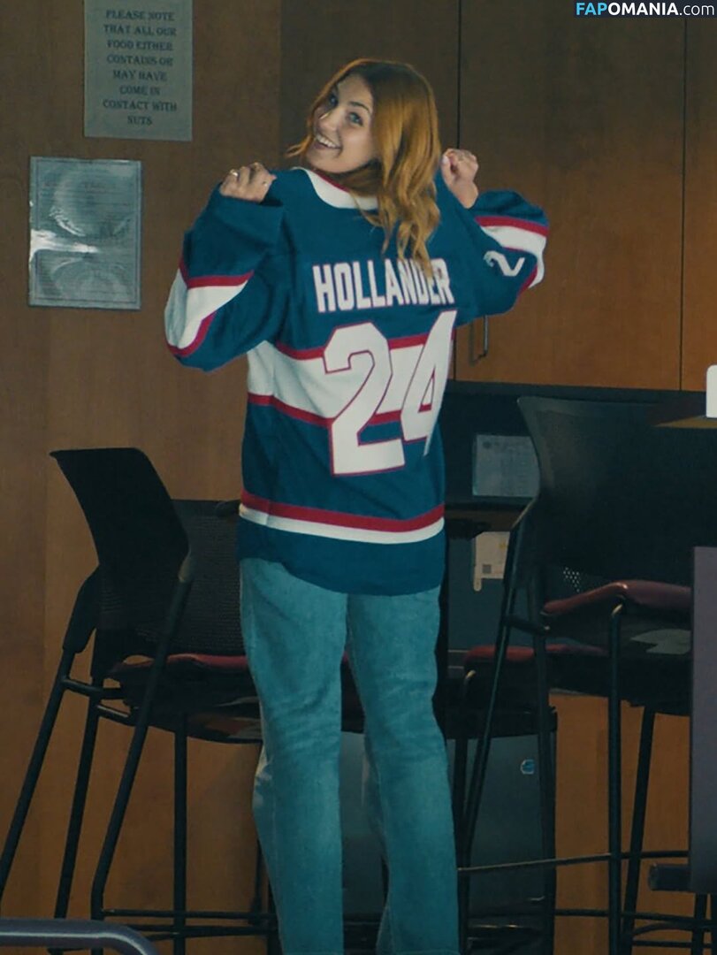 Sophie Nélisse / sophie__nelisse Nackt OnlyFans  Geleaktes Foto #7