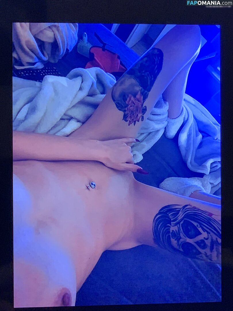 AudiGirl_666 / _sophiiie.official_ / sophie208_666 Nackt OnlyFans  Geleaktes Foto #162