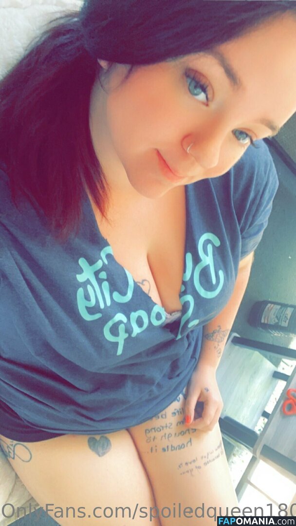 instaqueen9422 / spoiledqueen180 Nackt OnlyFans  Geleaktes Foto #45