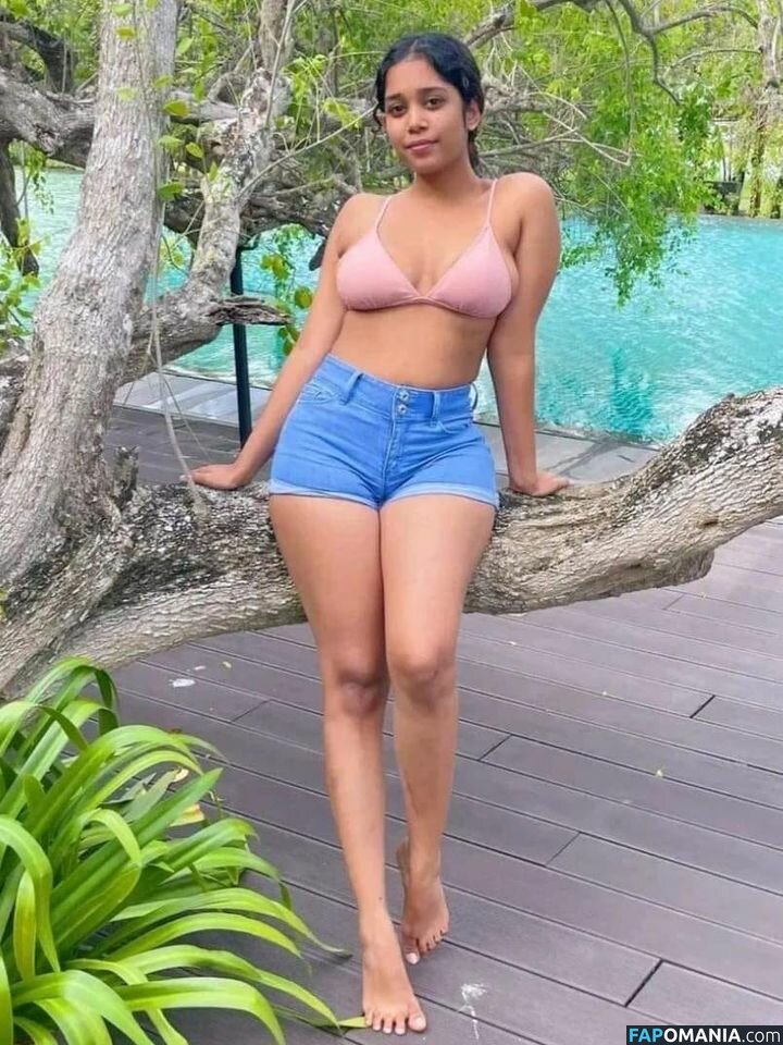 Sri Lanka / Sri Lankan Girls / hashini.guruge / poojaniperera Nackt OnlyFans  Geleaktes Foto #13