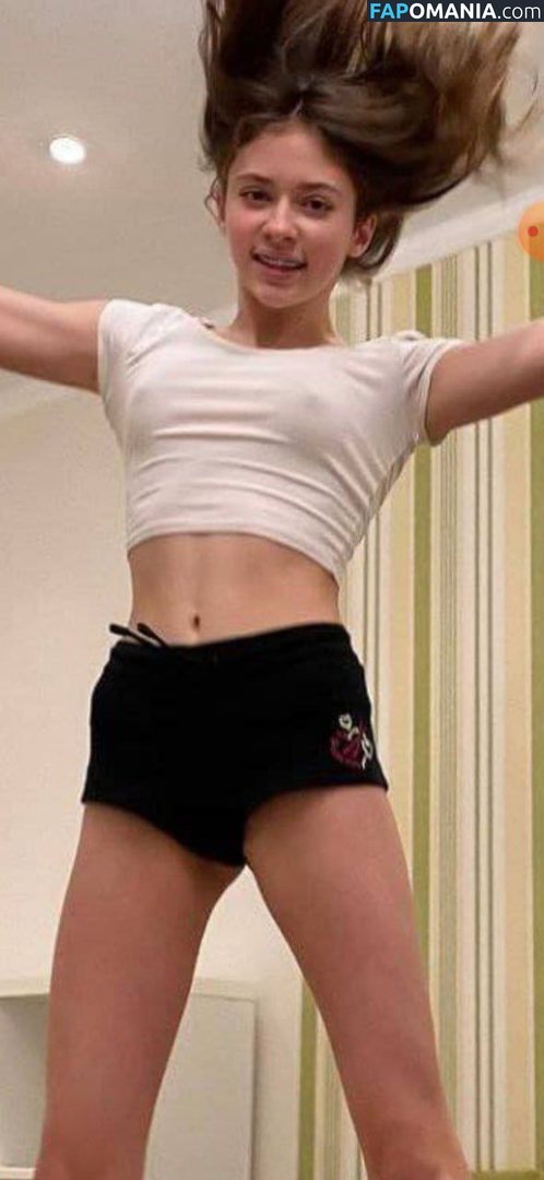 Derwald / Stefania Deriabina / st.efania4105 / xostefania Nackt OnlyFans  Geleaktes Foto #37