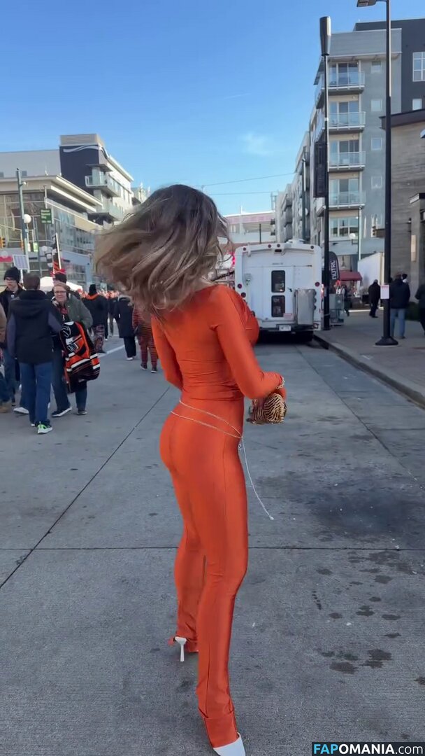 Stephanie Niles / https: / nileees Nackt OnlyFans  Geleaktes Foto #10