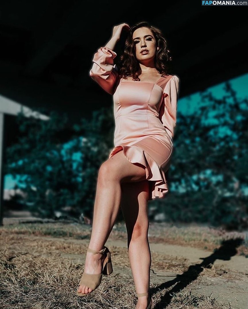 Stephanie Oustalet / stephanieoustalet Nackt OnlyFans  Geleaktes Foto #26