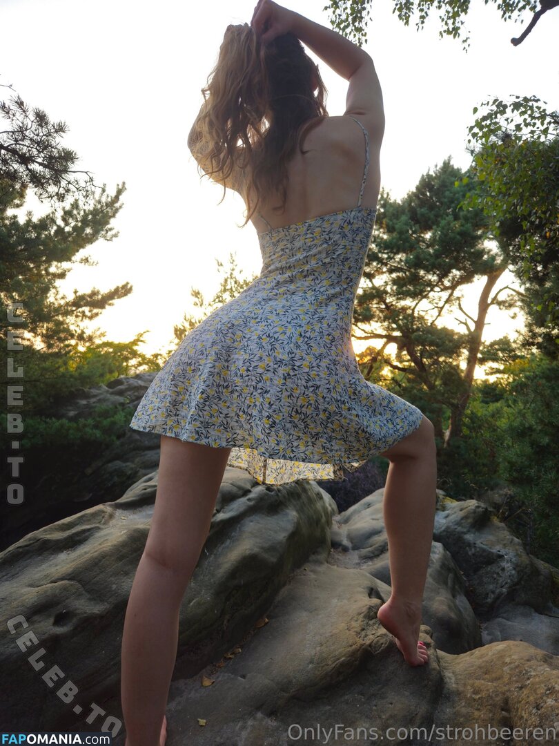 strohbeeren Nackt OnlyFans  Geleaktes Foto #2