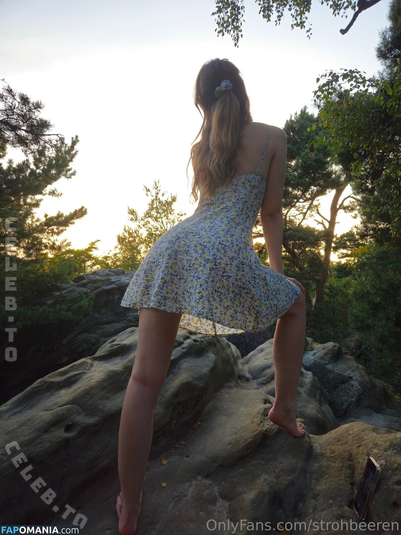 strohbeeren Nackt OnlyFans  Geleaktes Foto #3