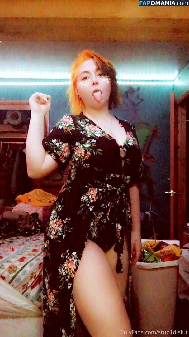 stup1d-slut / stup1d.slutt Nackt OnlyFans  Geleaktes Foto #4