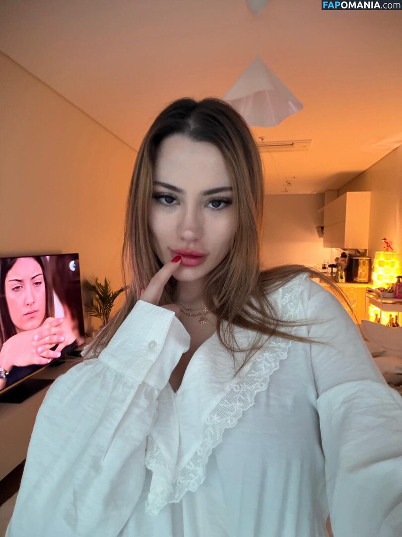 Su Balcı / sublcc Nackt OnlyFans  Geleaktes Foto #1