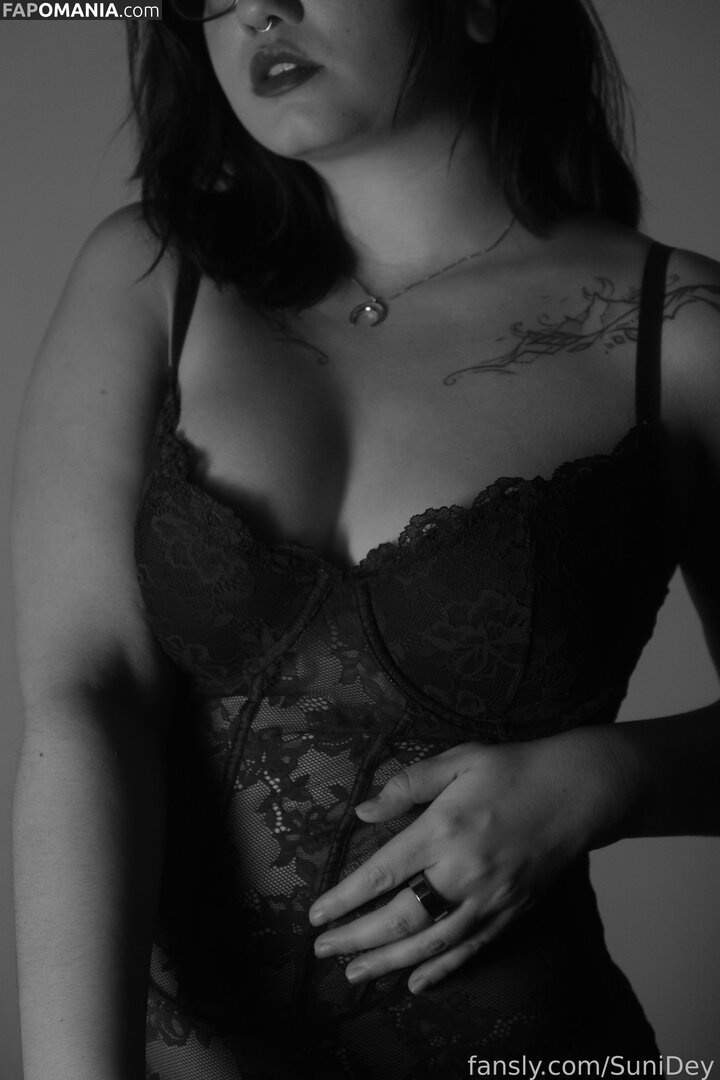 SuniDey / sunidey_ Nackt OnlyFans  Geleaktes Foto #273