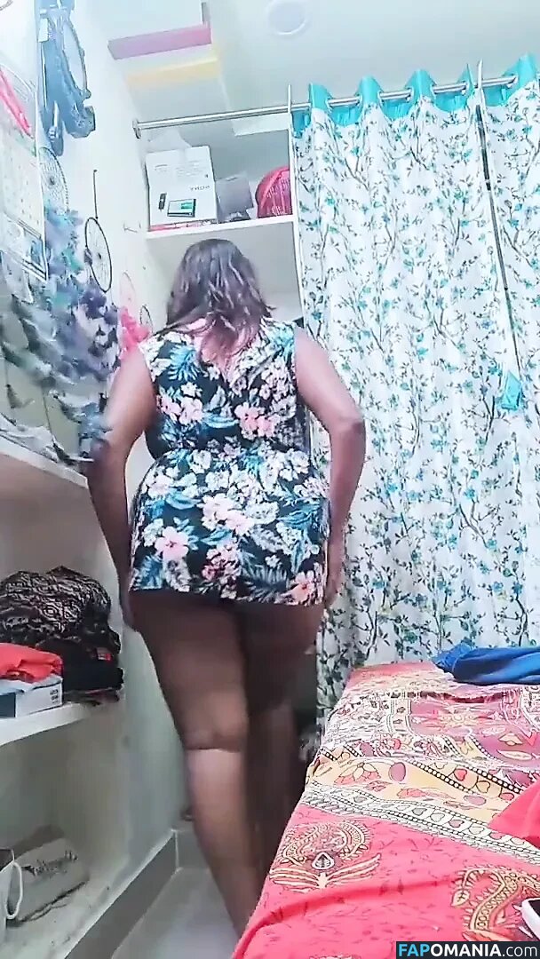 Swathi Naid Nackt OnlyFans  Geleaktes Foto #4