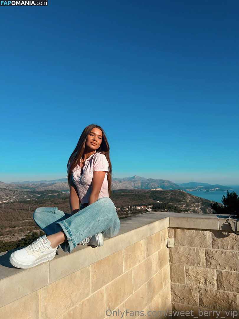sweet_berry / sweet_berry_vip Nackt OnlyFans  Geleaktes Foto #1