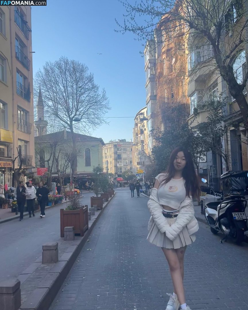 aeqtian03 / babygirlprincesss1 / juicybabygrl / sweetasianchick03 Nackt OnlyFans  Geleaktes Foto #1