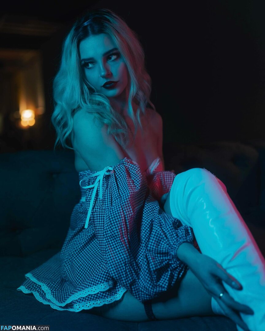 Sweetdistortion / sasha_simple Nackt OnlyFans  Geleaktes Foto #10