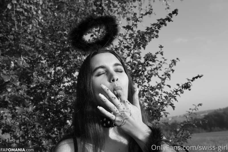 Swiss-Girl / https: / swiss-girl-vip / swissgirlvanessa Nackt OnlyFans  Geleaktes Foto #17