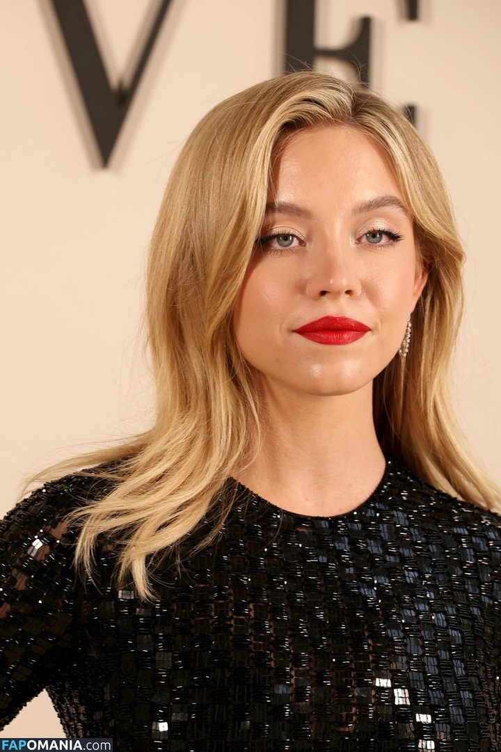Sydney Sweeney Nackt Geleaktes Foto #187