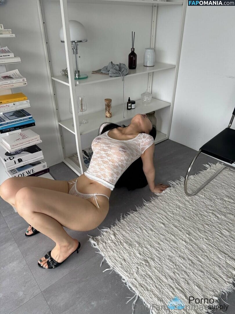 Sylvia Choi Nackt OnlyFans  Geleaktes Foto #3