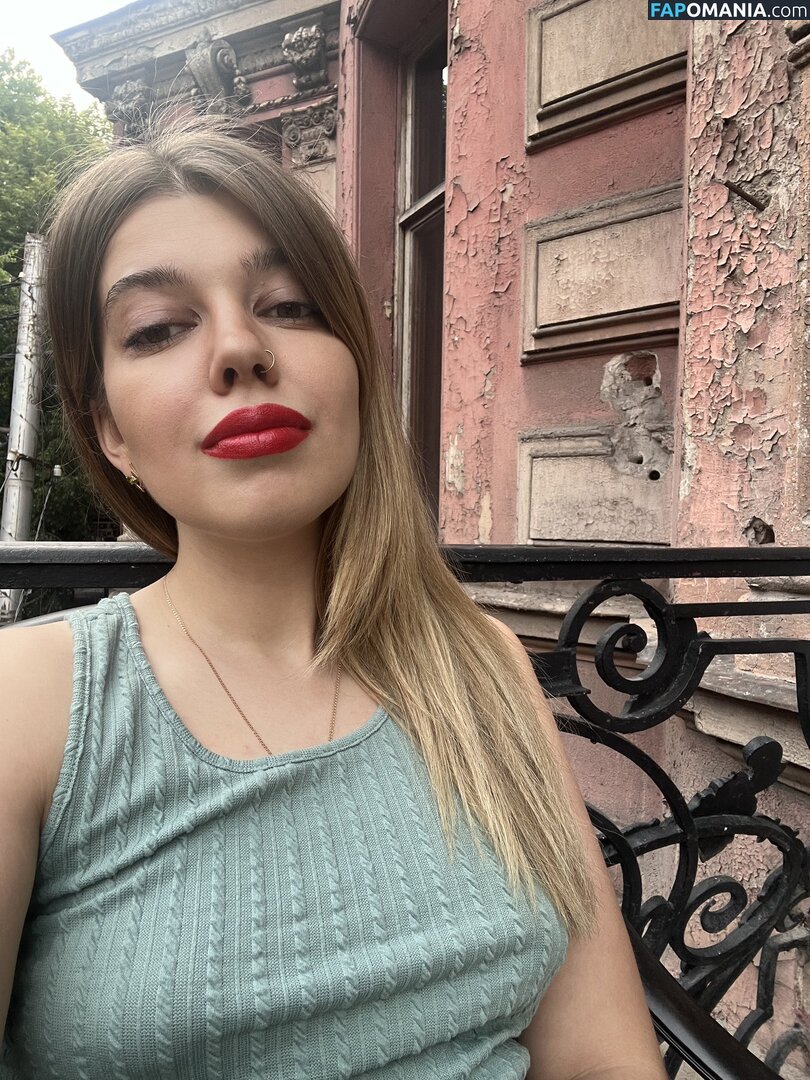 TanuXaPacman / радужная провокаторка Nackt OnlyFans  Geleaktes Foto #3